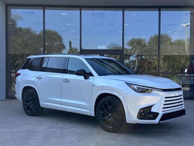 2026 Lexus TX F Sport's photo