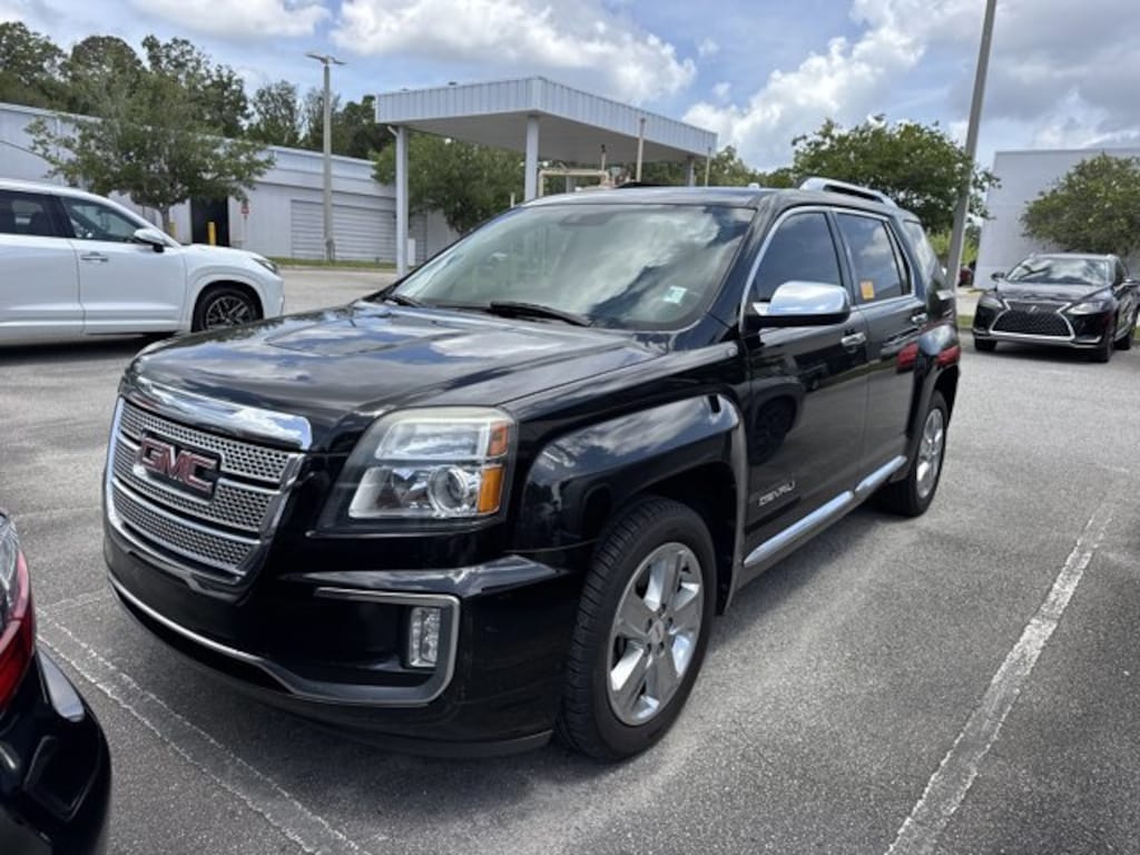 Used 2017 GMC Terrain Denali