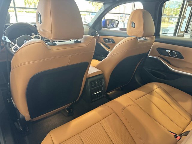 2024 BMW 3 Series 330e - Photo 12