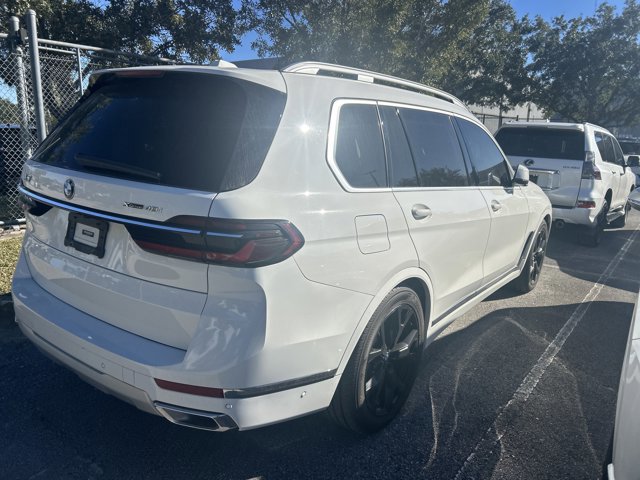 2023 Bmw X7 xDrive40i photo 3