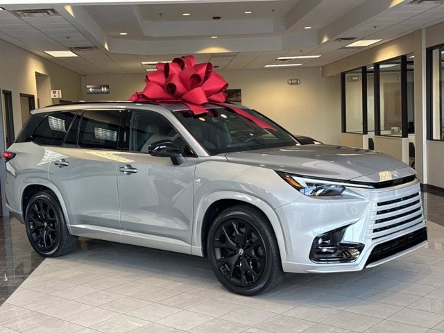 2026 Lexus TX F Sport's photo