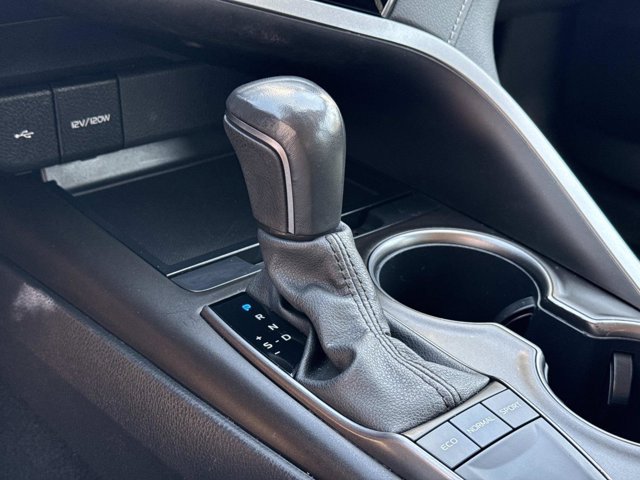 2024 Toyota Camry SE - Photo 32