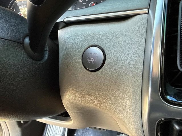 2022 Kia Sorento SX - Photo 32