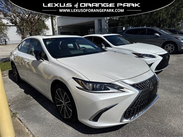 2024 Lexus ES