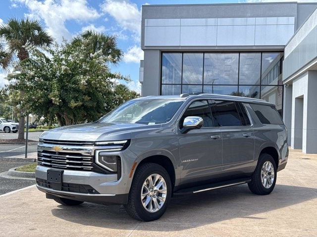 2025 Chevrolet Suburban Premier - Photo 7