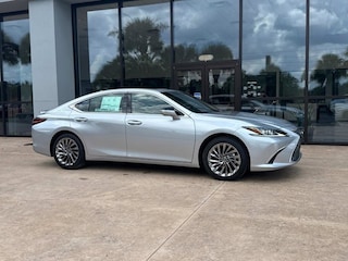 2025 LEXUS ES 300h LUXURY SEDAN