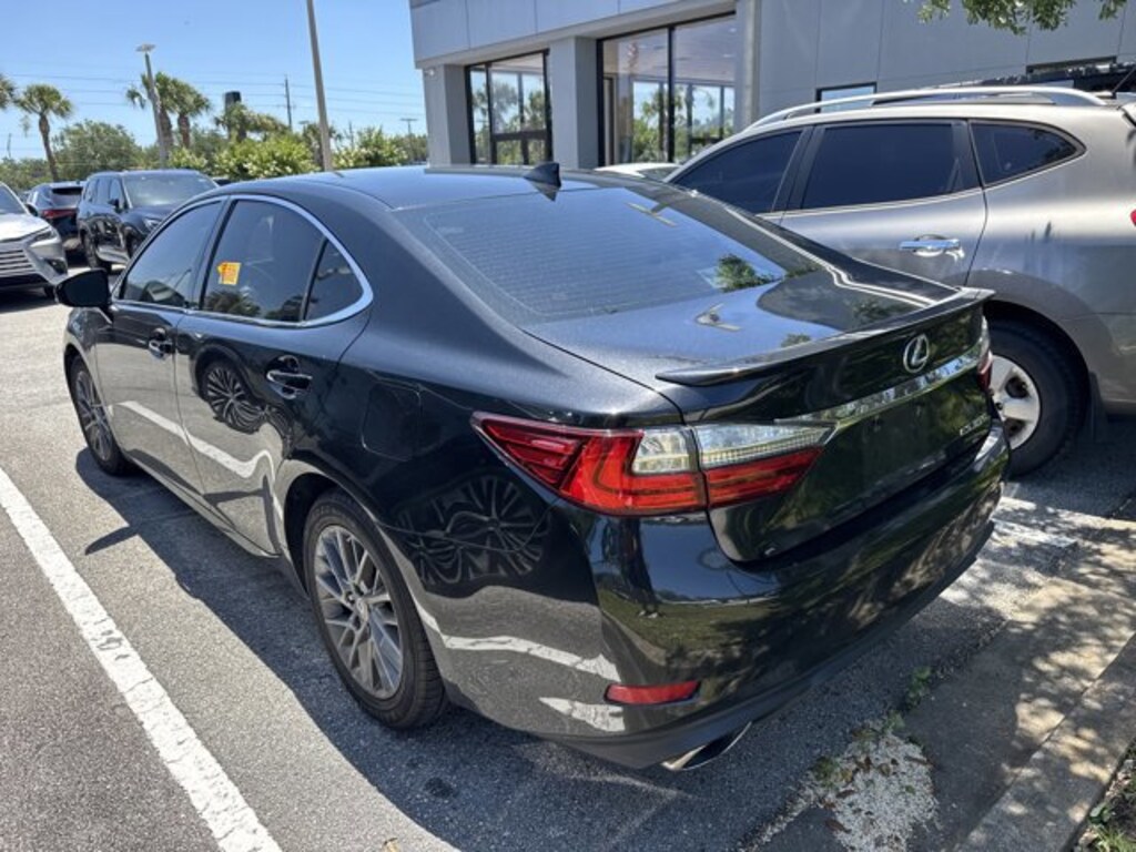Used 2018 Lexus ES 350