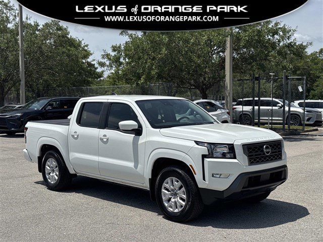 2024 Nissan Frontier SV Crew Cab 4X2 SWB's photo