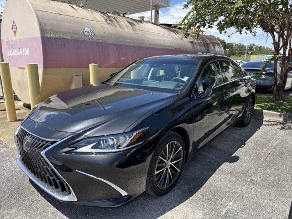 Used 2024 Lexus ES 350
