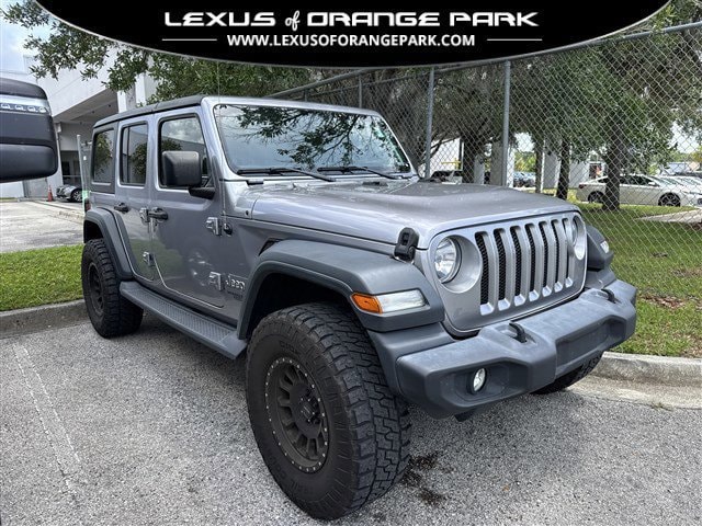 2020 Jeep Wrangler Sport S's photo