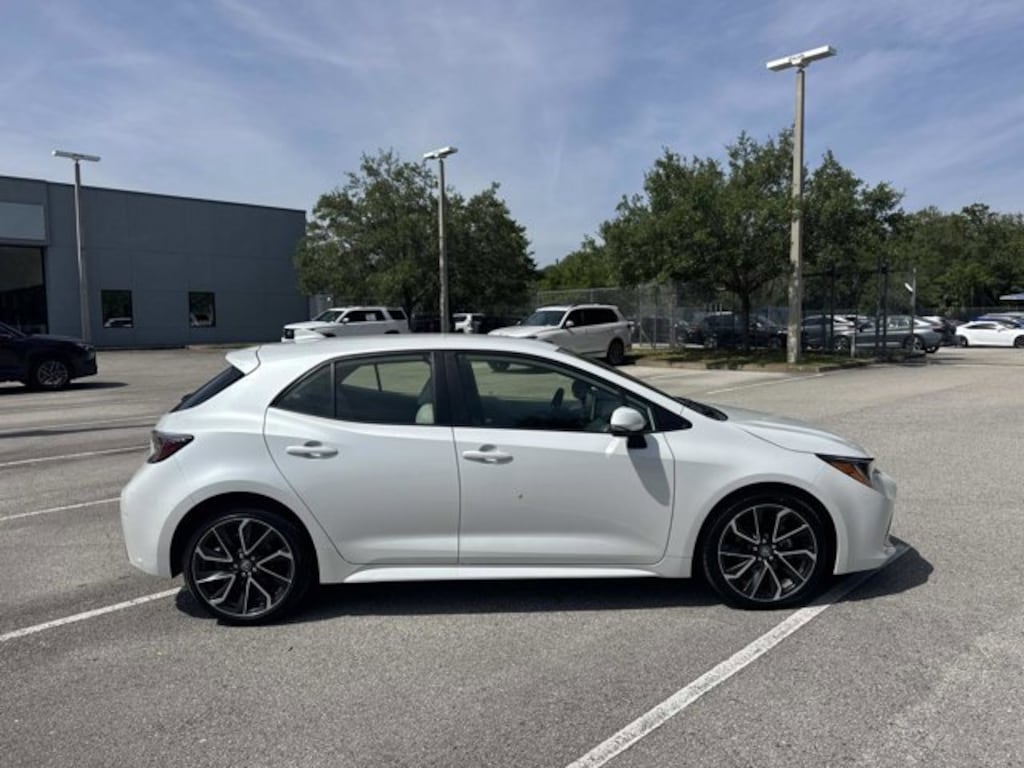 Used 2021 Toyota Corolla Hatchback XSE