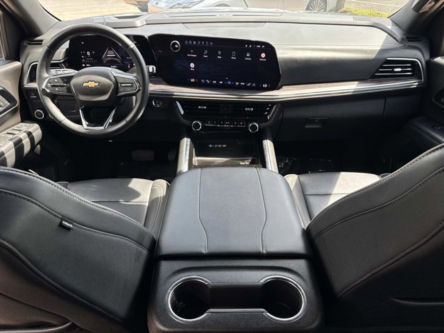 2025 Chevrolet Suburban Premier - Photo 20