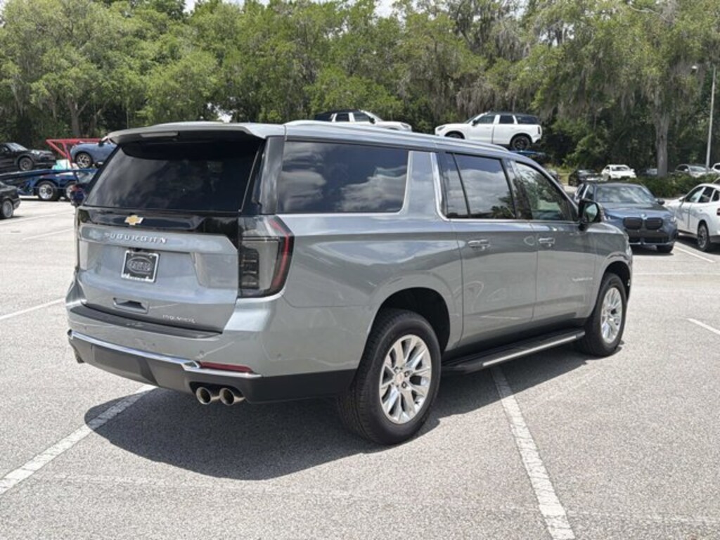 Used 2025 Chevrolet Suburban Premier