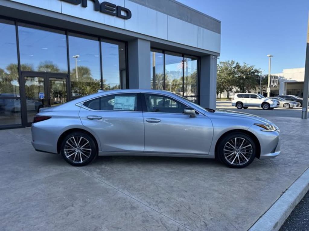 New 2025 Lexus ES 350 SEDAN