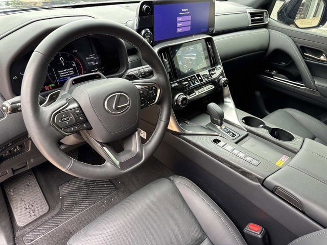 2025 Lexus LX Overtrail - Photo 21