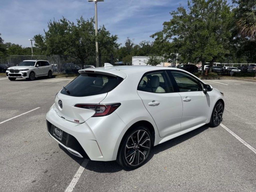 Used 2021 Toyota Corolla Hatchback XSE