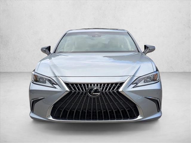 2023 Lexus ES 350 photo 3