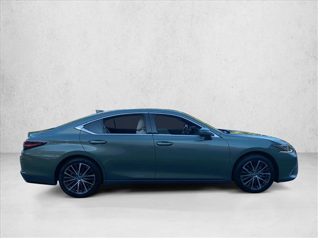 2024 Lexus ES 350 Premium photo 4