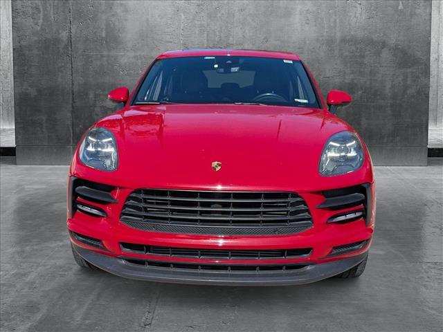 2021 Porsche Macan Base photo 2