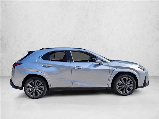 2024 Lexus UX 250h F SPORT Handling photo 4