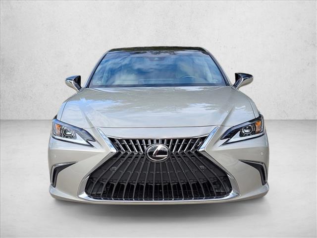 2022 Lexus ES 350 photo 2