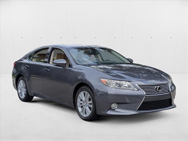 2014 Lexus ES 350 photo 3