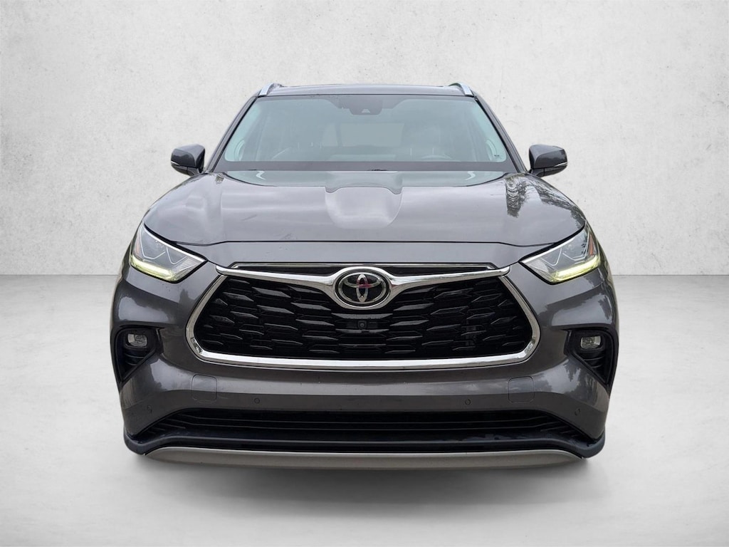 Used 2022 Toyota Highlander Platinum SUV