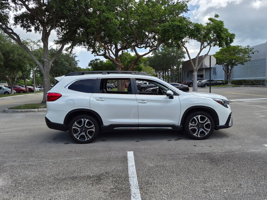 Used 2023 Subaru Ascent Limited 7-Passenger SUV