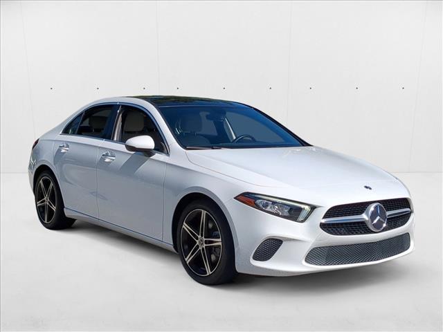 2022 Mercedes Benz A 220 photo 3