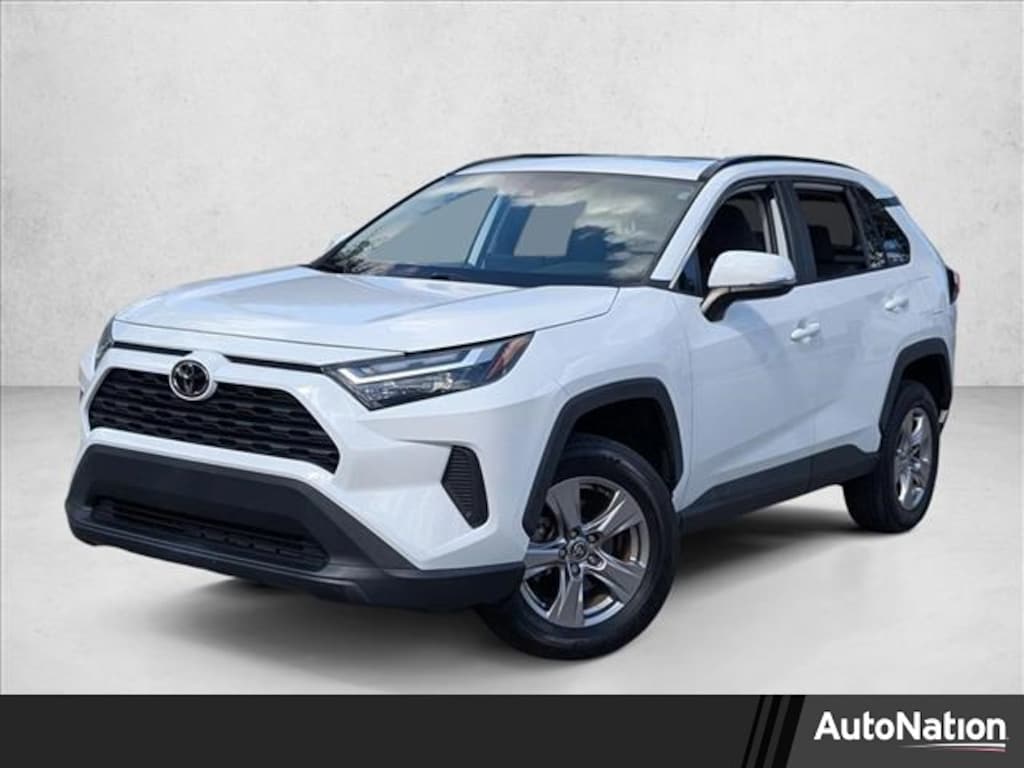 Used 2022 Toyota RAV4 XLE SUV