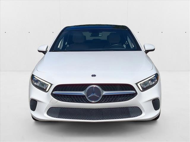 2022 Mercedes Benz A 220 photo 2
