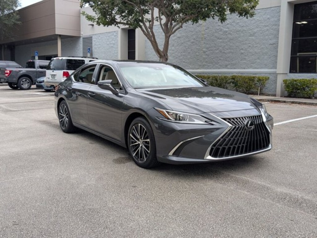 Certified 2024 Lexus ES 350  Sedan