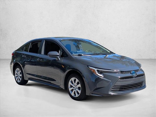 2023 Toyota Corolla Hybrid LE photo 3