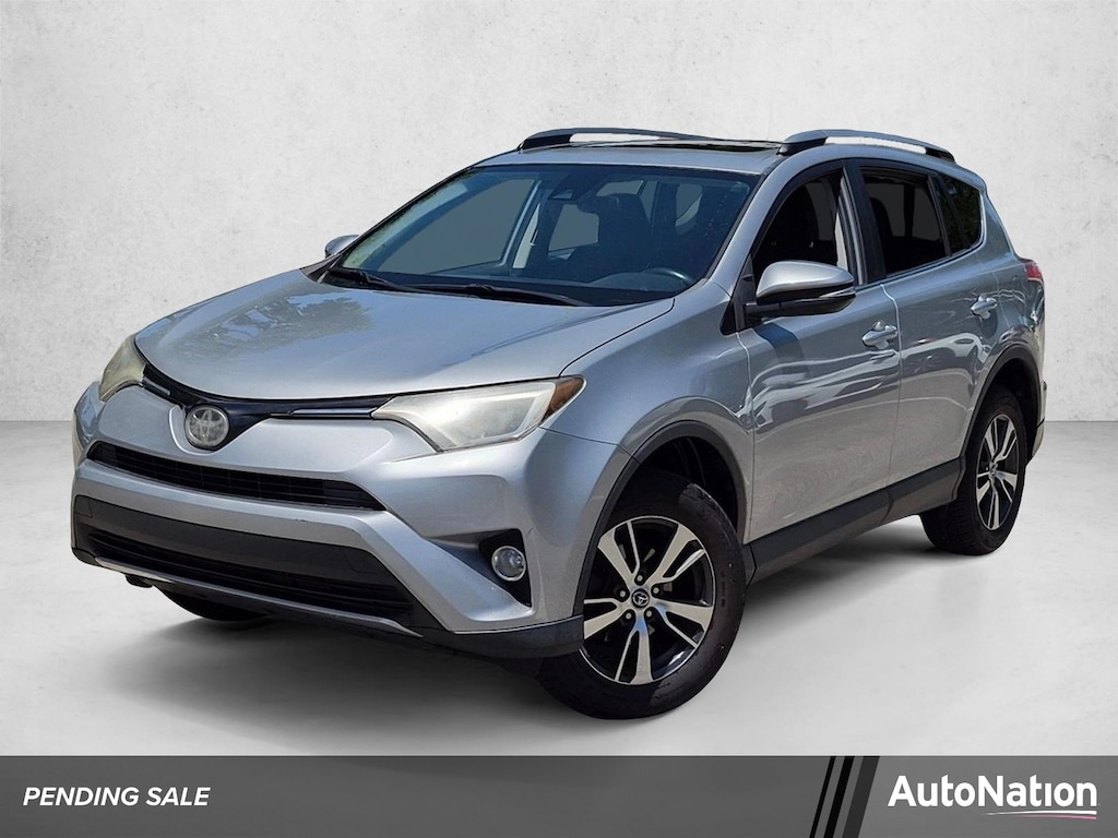 Used 2018 Toyota RAV4 XLE SUV