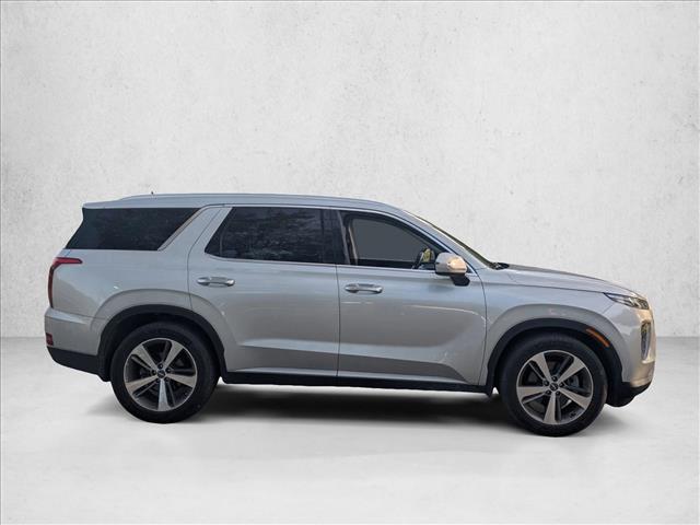 2022 Hyundai Palisade SEL photo 2