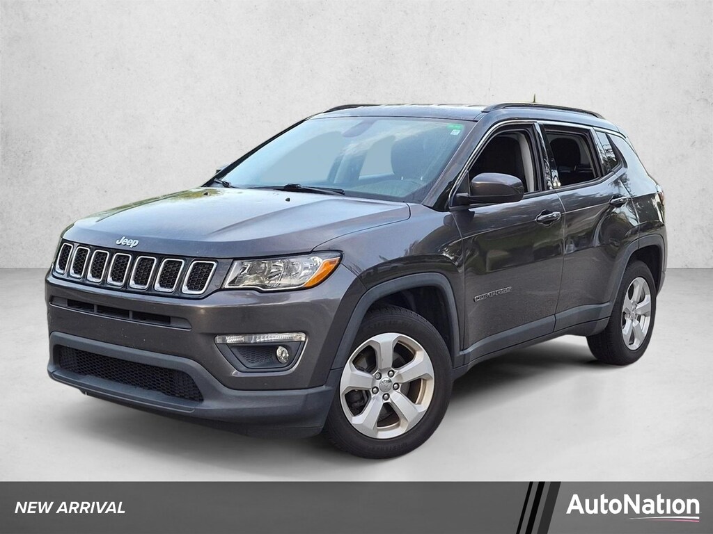 Used 2018 Jeep Compass Latitude FWD SUV
