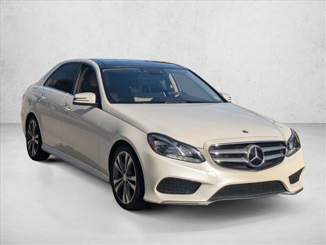 2016 Mercedes Benz E 350 Sport Sedan photo 3