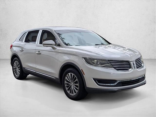 2016 Lincoln MKX Select photo 3