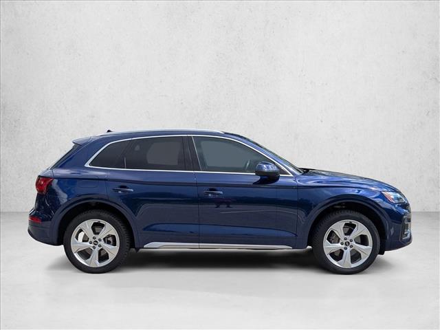 2021 Audi Q5 45 Premium photo 4