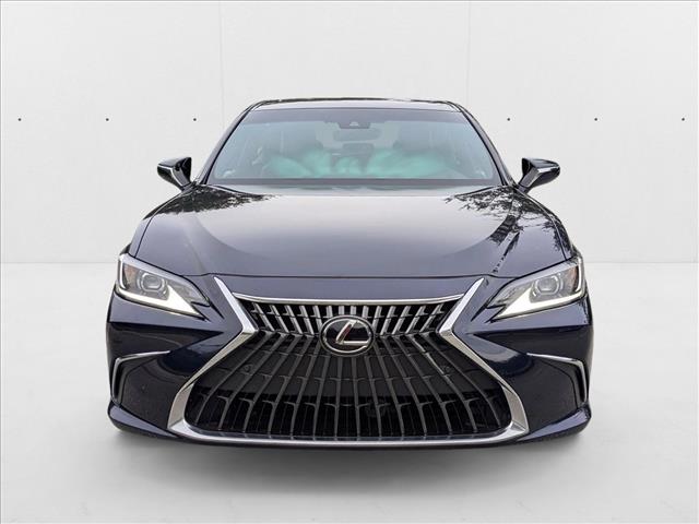 2024 Lexus ES 300h Base photo 2