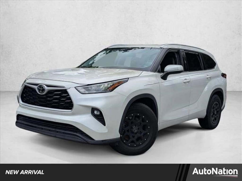 Used 2020 Toyota Highlander XLE SUV