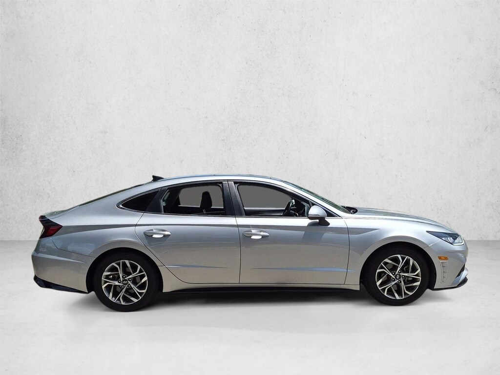 Used 2021 Hyundai Sonata SEL Sedan