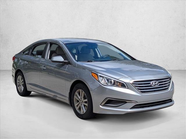 2016 Hyundai Sonata SE photo 3