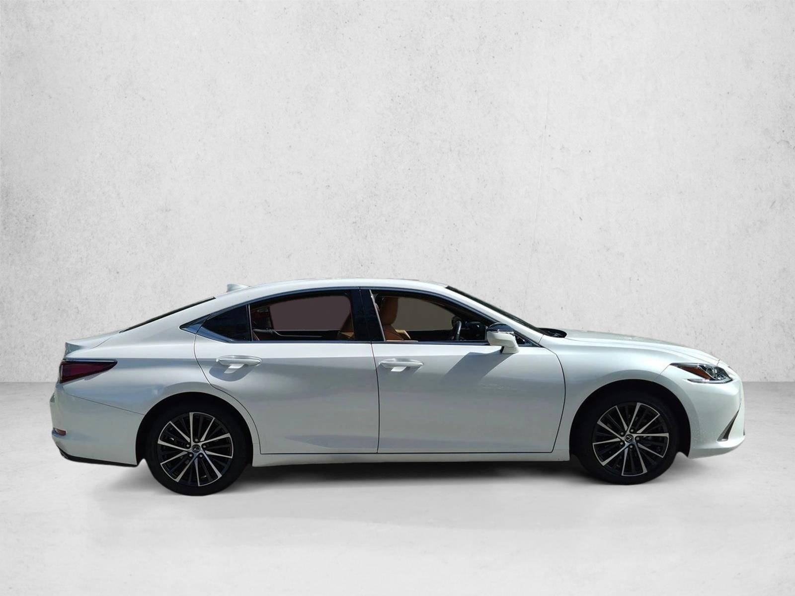 Used 2024 Lexus ES 350 Sedan