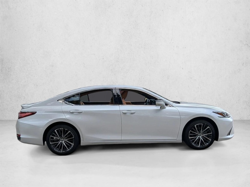 Certified 2025 Lexus ES 300h Base Sedan