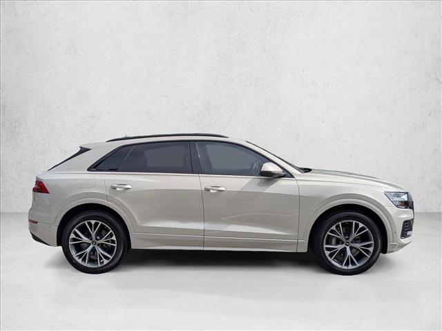 2023 Audi Q8 55 Premium photo 4