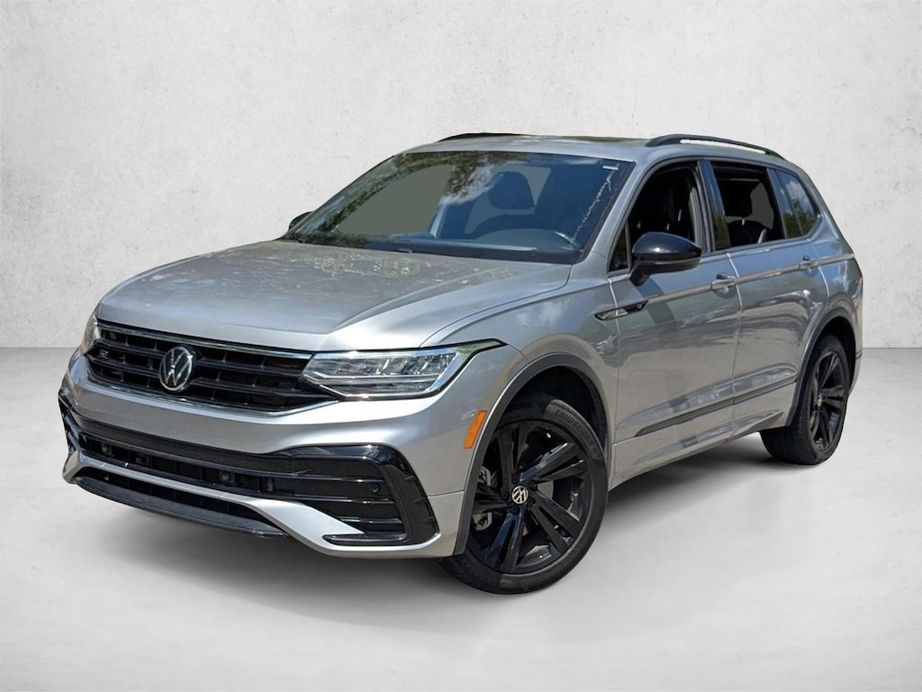 Used 2023 Volkswagen Tiguan 2.0T SE R-Line Black SUV