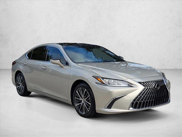 2022 Lexus ES 350 photo 3