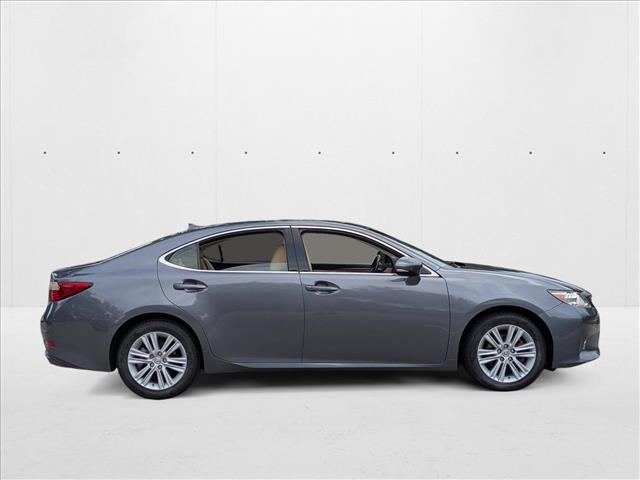 2014 Lexus ES 350 photo 4