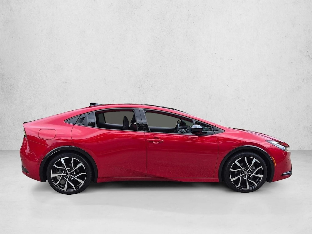 Used 2024 Toyota Prius Prime XSE Hatchback